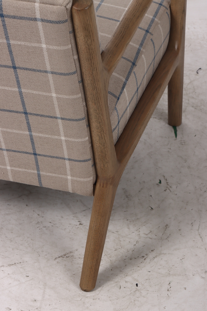 LUCA OCCASIONAL CHAIR -  COASTAL PLAID / HISTORY OAK image 5